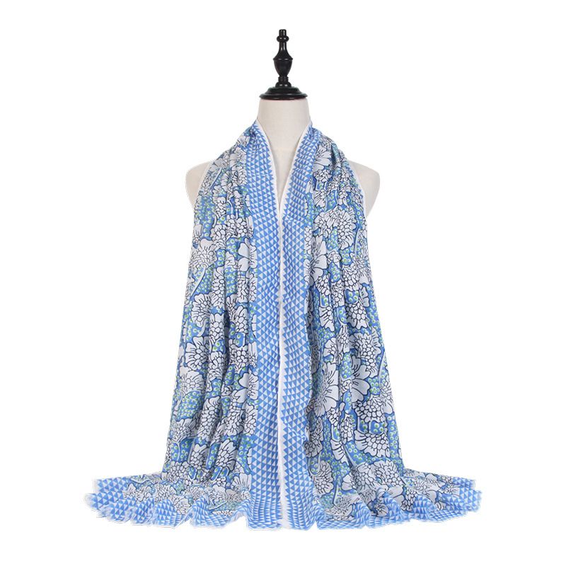 Ginkgo Leaves and Dots